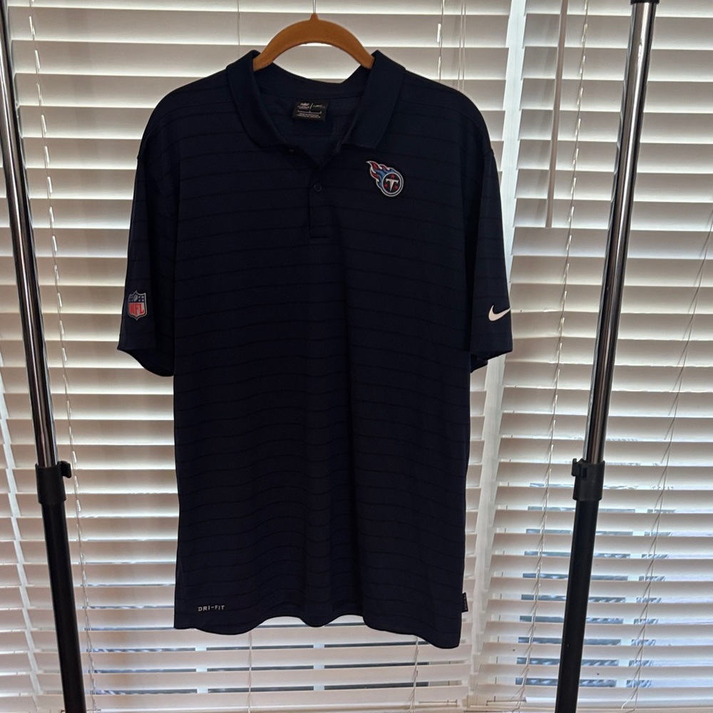 Nike Men's Dri fit Tennessee Titans Large Polo
